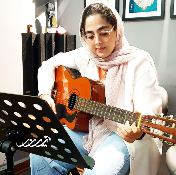 چرا اعتماد به نفس، کلید طلایی موفقیت در تمرینات موسیقی است؟