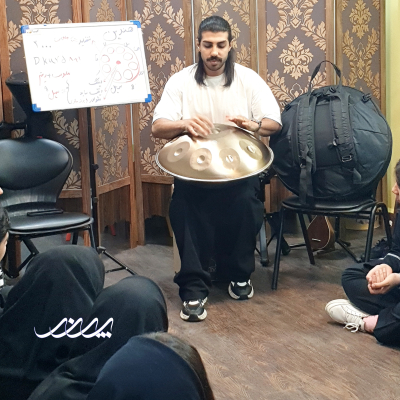 کارگاه سازشناسی آموزشگاه موسیقی پرند بابل 